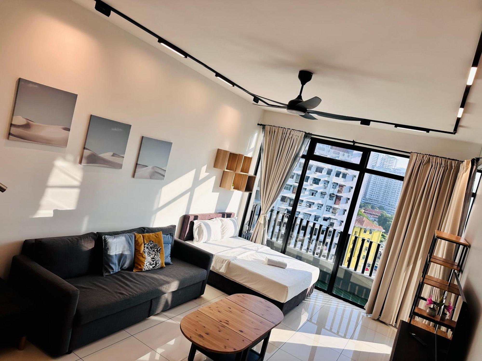 New Georgetown Instagramable 2Br Homestay For 10Pax 无敌美景两房民宿 Beacon Executive Suite Exteriér fotografie